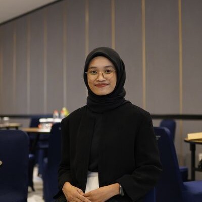 Aisha Rahman at Maple & Main Retail Group